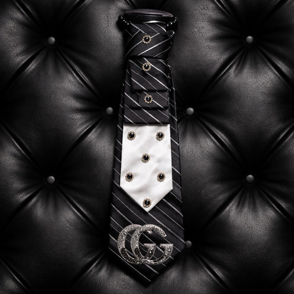 Classic Contrast